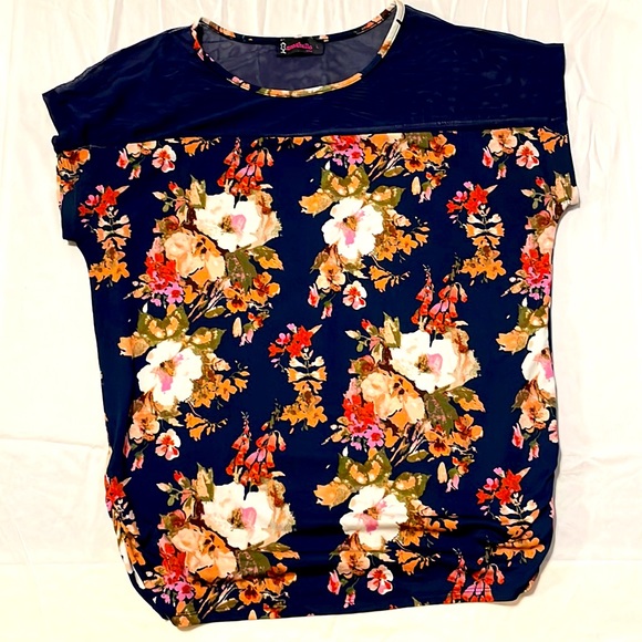 Floral Blouse - Picture 1 of 1